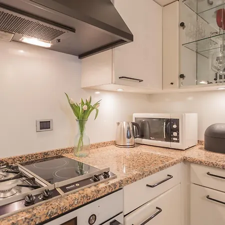 Volta By Rent Como
